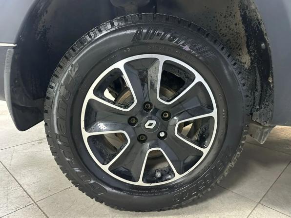 Renault Duster I Рестайлинг с пробегом 2018 года, цена 1 288 000 рублей, 135959 км, внедорожник, Автокод Объявления