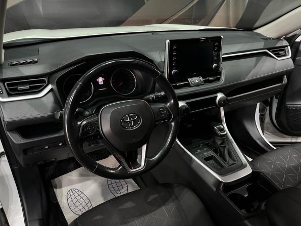Toyota RAV4 V (XA50) с пробегом 2020 года, цена 2 590 000 рублей, 163491 км, внедорожник, Автокод Объявления