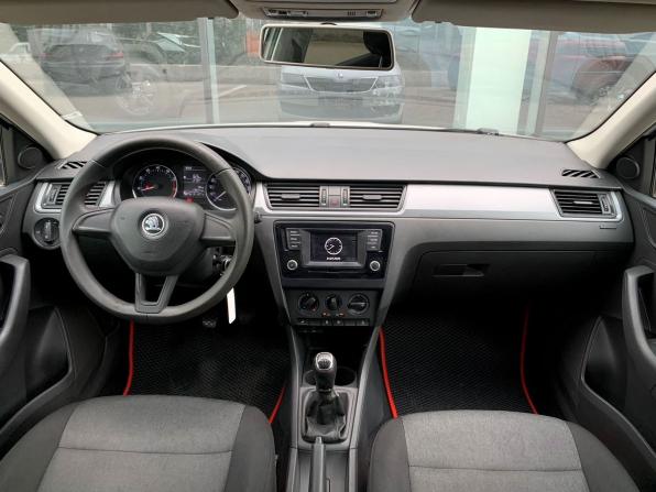 Skoda Rapid I с пробегом 2017 года, цена 970 000 рублей, 178738 км, лифтбек, Автокод Объявления