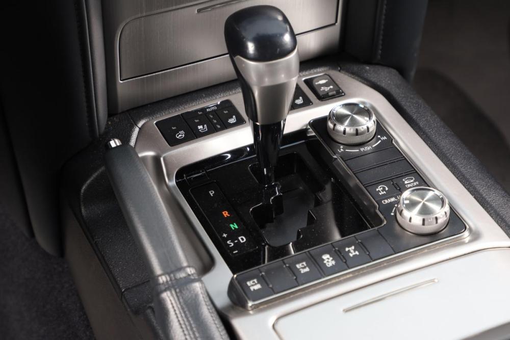 Toyota Land Cruiser 200 Series Рестайлинг 2 Новосибирск  - изображение 15