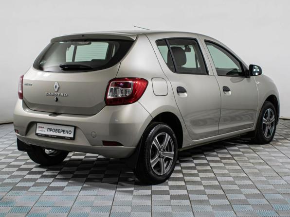 Renault Sandero II Рестайлинг с пробегом 2018 года, цена 897 000 рублей, 52590 км, хэтчбек, Автокод Объявления
