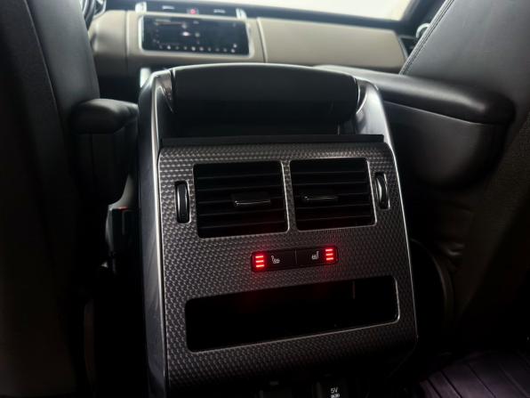 Land Rover Range Rover Sport II Рестайлинг с пробегом 2018 года, цена 4 200 000 рублей, 159350 км, внедорожник, Автокод Объявления