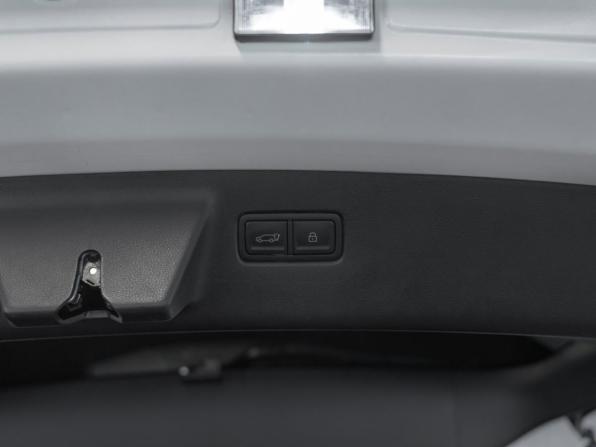 Hyundai Santa Fe V (MX5) с пробегом 2024 года, цена 5 400 000 рублей, 6830 км, внедорожник, Автокод Объявления