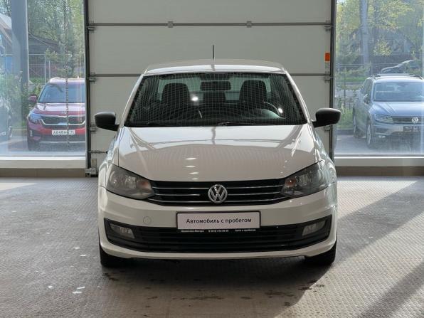 Volkswagen Polo V Рестайлинг с пробегом 2017 года, цена 1 040 000 рублей, 120000 км, седан, Автокод Объявления