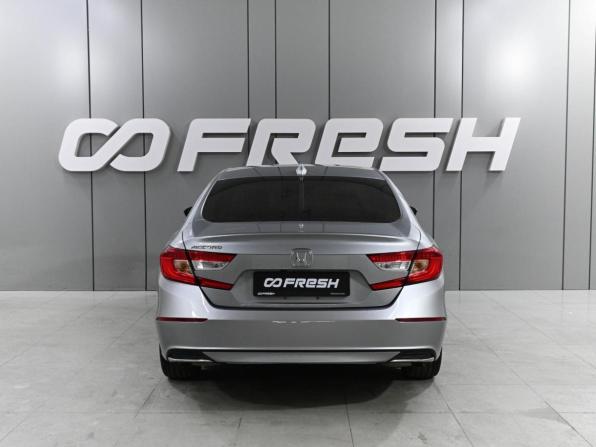 Honda Accord X с пробегом 2018 года, цена 1 979 000 рублей, 93347 км, седан, Автокод Объявления
