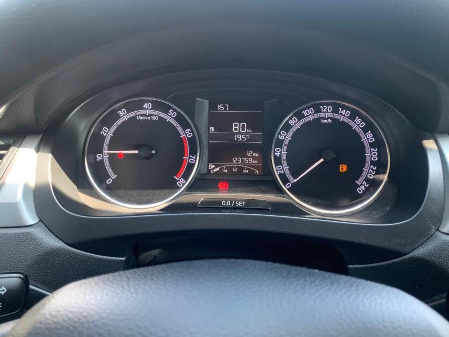Skoda Rapid I Рестайлинг Стерлитамак  - изображение 11
