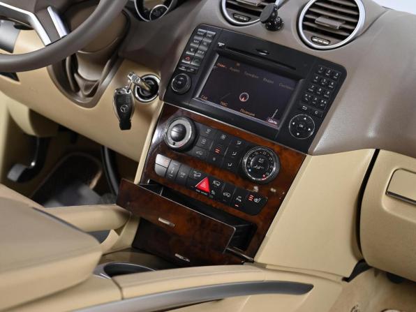 Mercedes-Benz M-Класс II (W164) Рестайлинг с пробегом 2011 года, цена 1 299 000 рублей, 158000 км, внедорожник, Автокод Объявления