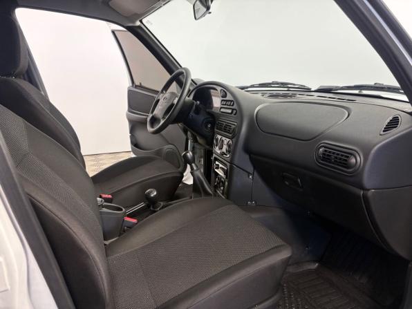 Lada (ВАЗ) Niva Travel I с пробегом 2023 года, цена 1 100 000 рублей, 16600 км, внедорожник, Автокод Объявления