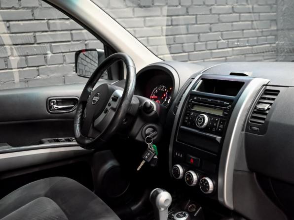 Nissan X-Trail II Рестайлинг с пробегом 2011 года, цена 1 200 000 рублей, 219456 км, внедорожник, Автокод Объявления