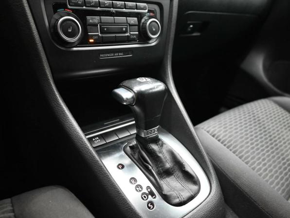 Volkswagen Golf VI с пробегом 2010 года, цена 850 000 рублей, 201992 км, хэтчбек, Автокод Объявления