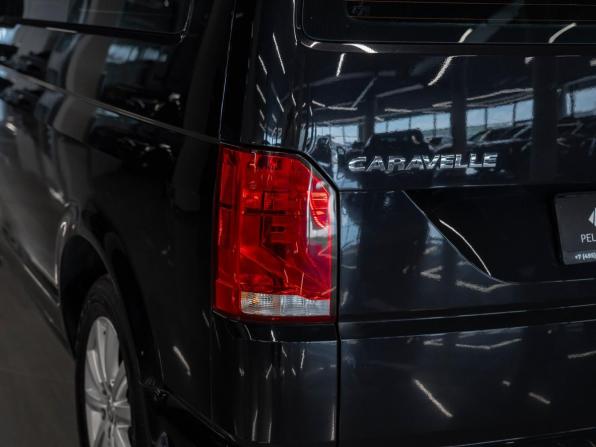 Volkswagen Caravelle T6 Рестайлинг с пробегом 2021 года, цена 3 990 000 рублей, 194867 км, минивэн, Автокод Объявления