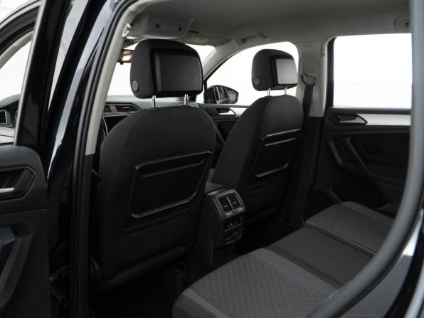 Volkswagen Tiguan II с пробегом 2020 года, цена 2 648 055 рублей, 129342 км, внедорожник, Автокод Объявления