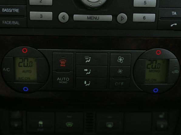 Ford Focus II с пробегом 2006 года, цена 283 000 рублей, 274000 км, хэтчбек, Автокод Объявления