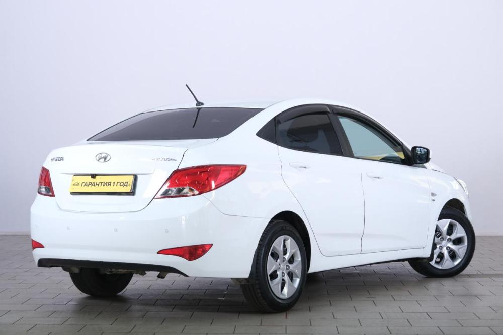 Hyundai Solaris I Рестайлинг Омск  - изображение 7