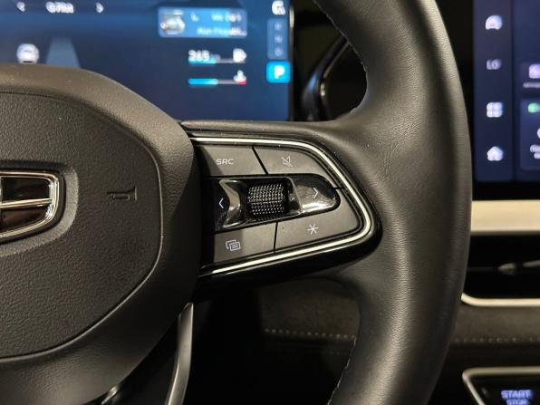 Geely Monjaro I с пробегом 2024 года, цена 3 187 000 рублей, 58806 км, внедорожник, Автокод Объявления