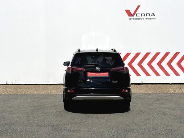 Toyota RAV4 IV (XA40) Рестайлинг с пробегом 2019 года, цена 2 650 000 рублей, 126105 км, внедорожник, Автокод Объявления