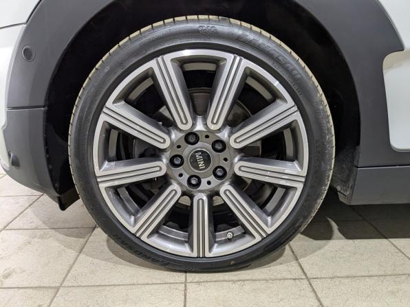 Mini Clubman II Рестайлинг с пробегом 2022 года, цена 3 750 000 рублей, 33127 км, универсал, Автокод Объявления