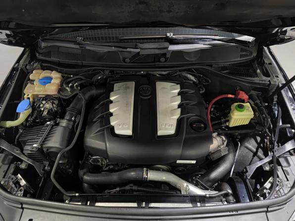 Volkswagen Touareg II с пробегом 2010 года, цена 1 780 000 рублей, 305154 км, внедорожник, Автокод Объявления