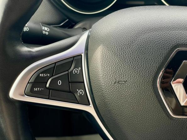 Renault Kaptur I Рестайлинг с пробегом 2021 года, цена 1 720 000 рублей, 78930 км, внедорожник, Автокод Объявления