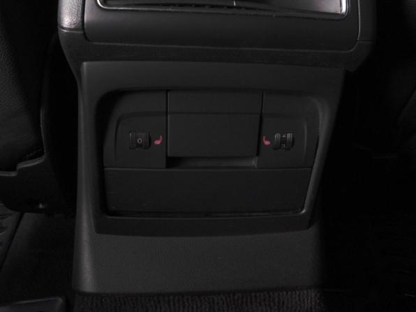 Audi Q5 I (8R) с пробегом 2009 года, цена 1 285 000 рублей, 287042 км, внедорожник, Автокод Объявления