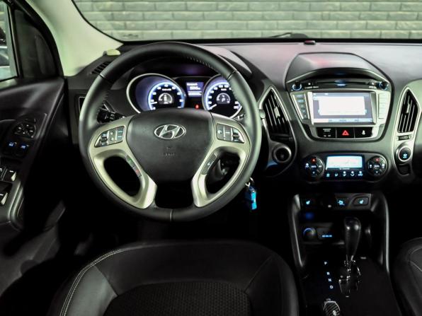 Hyundai ix35 I с пробегом 2012 года, цена 1 300 000 рублей, 200457 км, внедорожник, Автокод Объявления