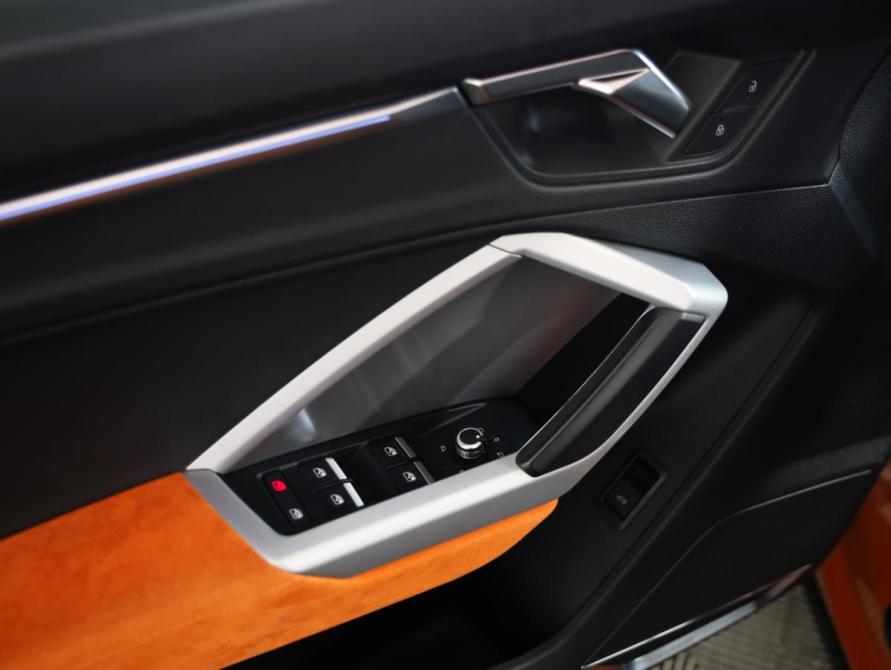 Audi Q3 II (F3) Санкт-Петербург  - изображение 28