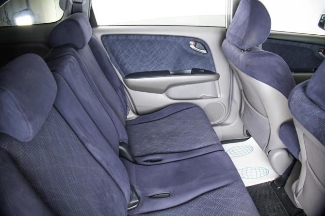 Honda Stream II Рестайлинг с пробегом 2010 года, цена 1 329 000 рублей, 123000 км, компактвэн, Автокод Объявления