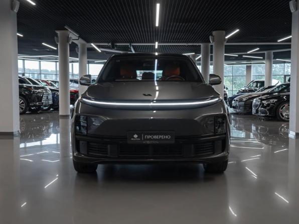 Li Auto (Lixiang) L7 I Рестайлинг с пробегом 2024 года, цена 6 970 000 рублей, 19731 км, внедорожник, Автокод Объявления