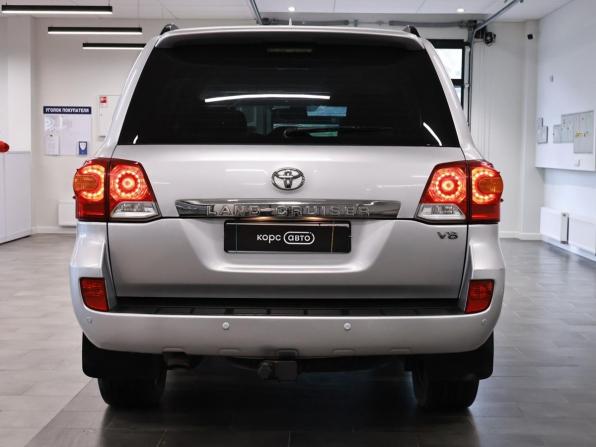 Toyota Land Cruiser 200 Series Рестайлинг 1 с пробегом 2013 года, цена 3 750 000 рублей, 305158 км, внедорожник, Автокод Объявления