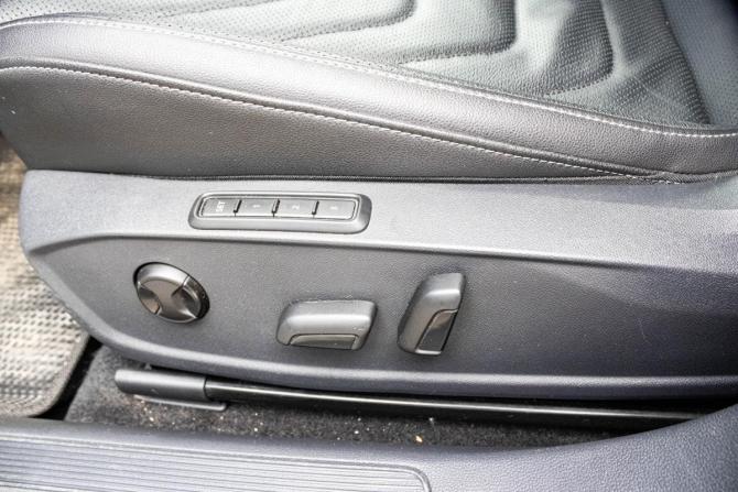 Volkswagen Jetta VII с пробегом 2020 года, цена 2 519 000 рублей, 82856 км, седан, Автокод Объявления