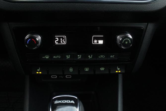 Skoda Rapid II с пробегом 2020 года, цена 1 730 000 рублей, 144456 км, лифтбек, Автокод Объявления