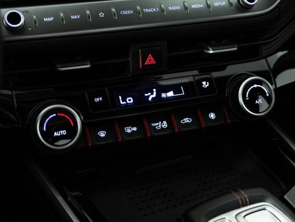Hyundai Lafesta I Рестайлинг с пробегом 2023 года, цена 2 499 700 рублей, 15500 км, седан, Автокод Объявления