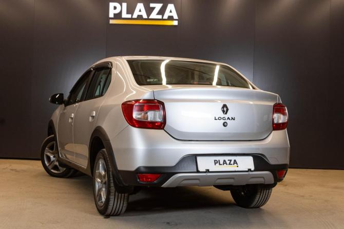Renault Logan II Рестайлинг с пробегом 2019 года, цена 990 000 рублей, 124848 км, седан, Автокод Объявления