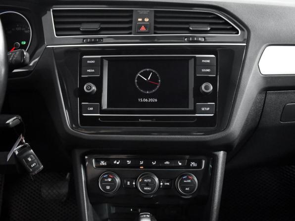Volkswagen Tiguan II с пробегом 2018 года, цена 2 832 000 рублей, 101661 км, внедорожник, Автокод Объявления