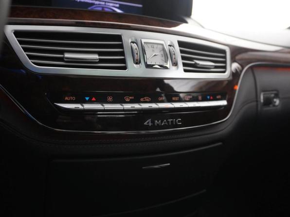 Mercedes-Benz S-Класс V (W221) Рестайлинг с пробегом 2011 года, цена 1 300 055 рублей, 117956 км, седан, Автокод Объявления
