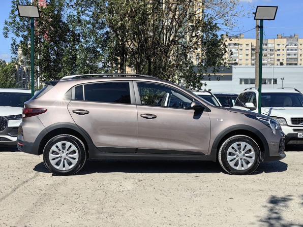 Kia Rio IV Рестайлинг с пробегом 2021 года, цена 1 959 000 рублей, 5407 км, хэтчбек, Автокод Объявления