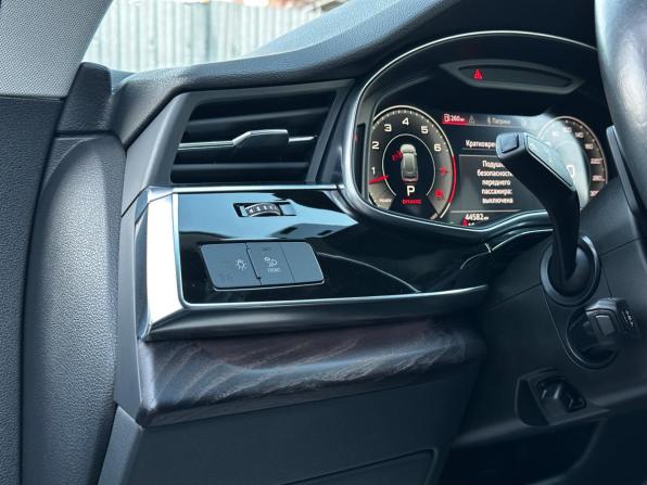 Audi Q8 I (4M) с пробегом 2022 года, цена 7 950 000 рублей, 44575 км, внедорожник, Автокод Объявления