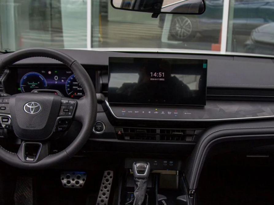Toyota Camry IX (XV80) China Market Москва  - изображение 7