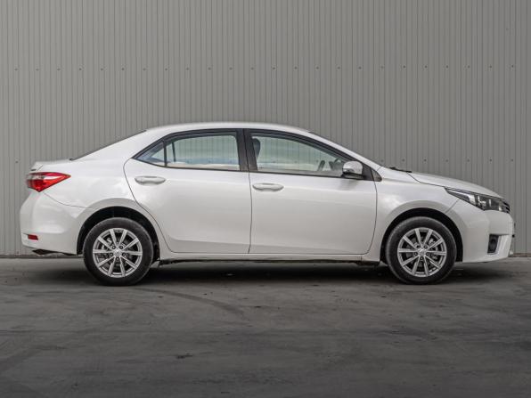 Toyota Corolla XI (E160 E170 E180) с пробегом 2013 года, цена 1 225 000 рублей, 118619 км, седан, Автокод Объявления