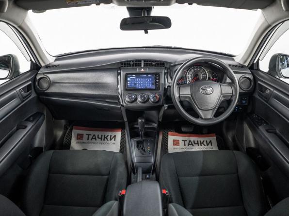 Toyota Corolla XI (E160 E170) Рестайлинг 2 с пробегом 2020 года, цена 1 400 000 рублей, 94431 км, седан, Автокод Объявления