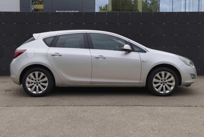 Opel Astra J с пробегом 2011 года, цена 760 000 рублей, 155000 км, хэтчбек, Автокод Объявления