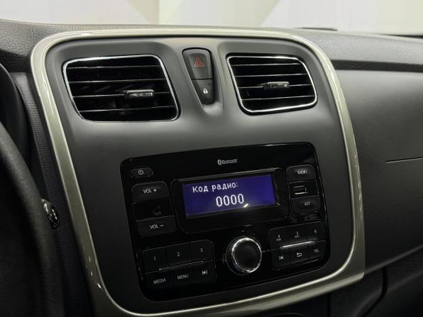 Renault Logan II Рестайлинг с пробегом 2021 года, цена 1 090 000 рублей, 69977 км, седан, Автокод Объявления