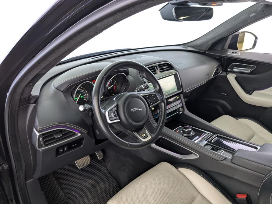 Jaguar F-Pace I Москва  - изображение 16