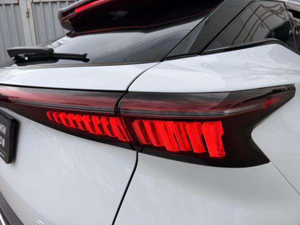 Omoda C5 I с пробегом 2023 года, цена 1 788 000 рублей, 37039 км, внедорожник, Автокод Объявления