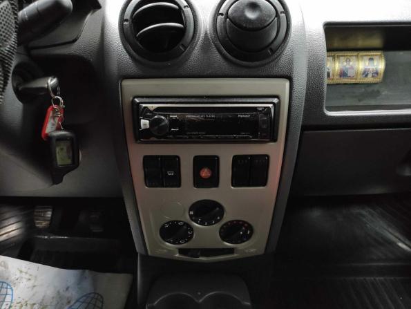 Renault Logan I с пробегом 2009 года, цена 245 000 рублей, 284000 км, седан, Автокод Объявления