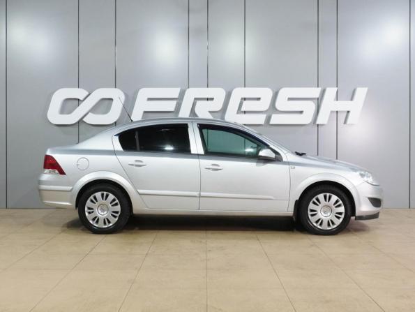 Opel Astra H Рестайлинг с пробегом 2008 года, цена 569 000 рублей, 227288 км, седан, Автокод Объявления