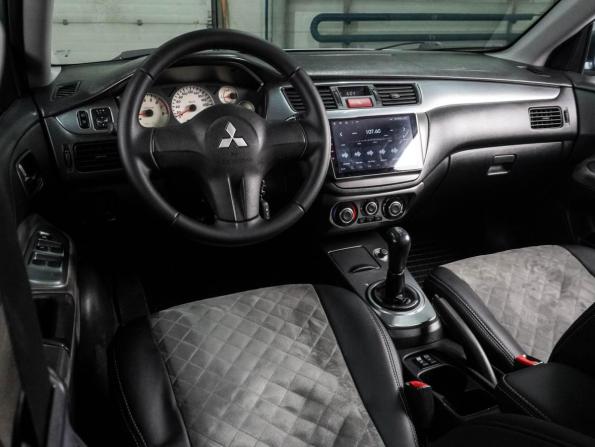 Mitsubishi Lancer IX с пробегом 2006 года, цена 509 000 рублей, 270251 км, седан, Автокод Объявления