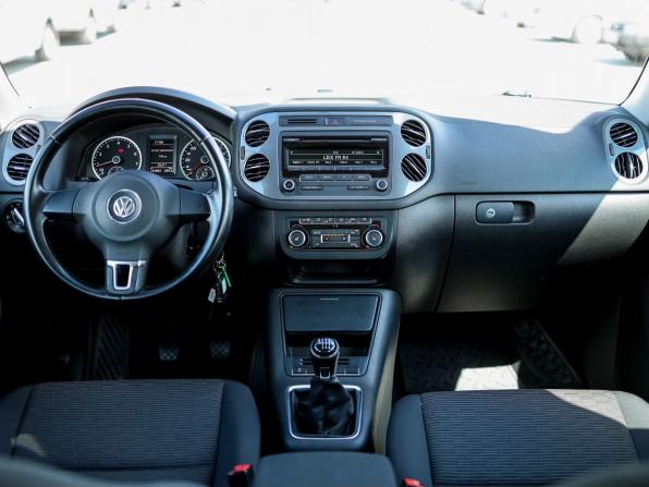 Volkswagen Tiguan I Рестайлинг с пробегом 2014 года, цена 1 499 000 рублей, 141880 км, внедорожник, Автокод Объявления