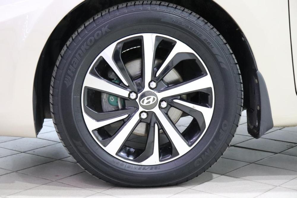 Hyundai Solaris I Иркутск  - изображение 13