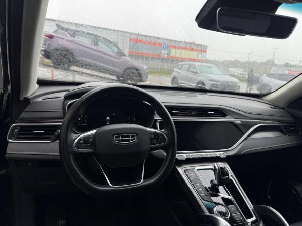 Geely Atlas Pro с пробегом 2022 года, цена 1 869 400 рублей, 36360 км, внедорожник, Автокод Объявления